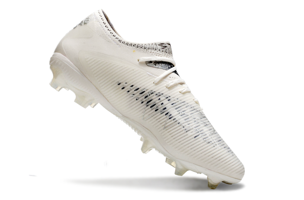 Future 8 Ultimate FG Low